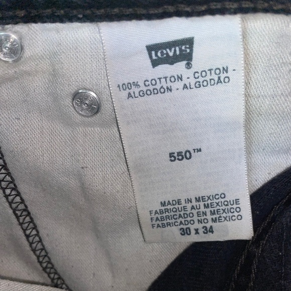 Levi’s 505 Shorts - Picture 3 of 3